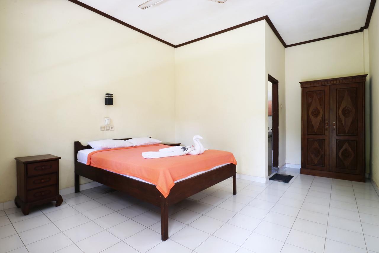 Mekar Jaya Bungalows Кута Екстер'єр фото