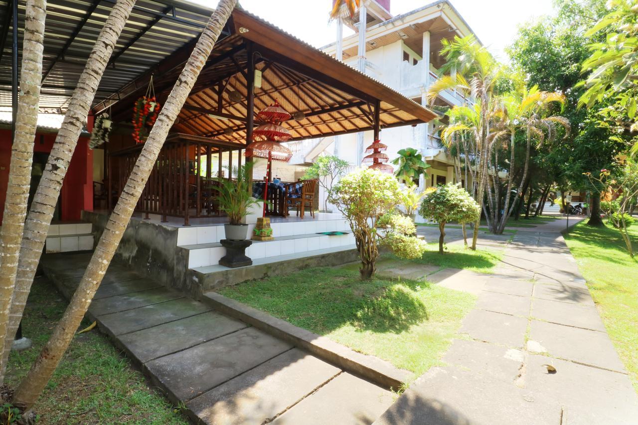 Mekar Jaya Bungalows Кута Екстер'єр фото